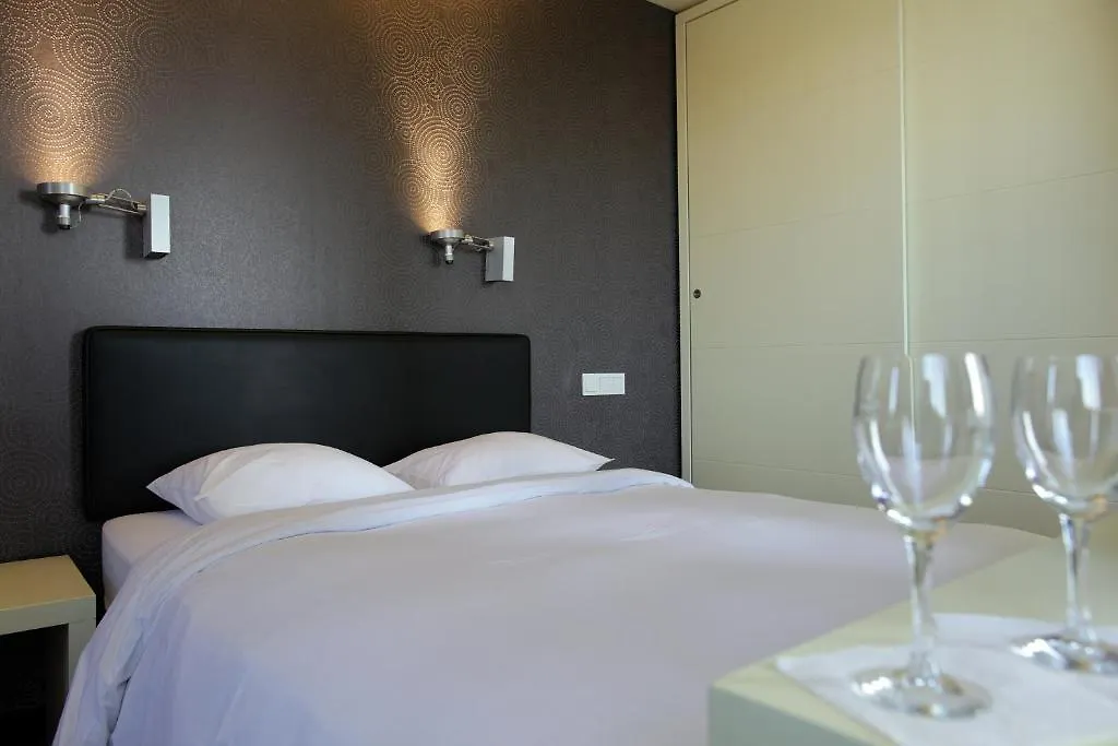 Hotel Olivier Strassen 4*,  Luxembourg